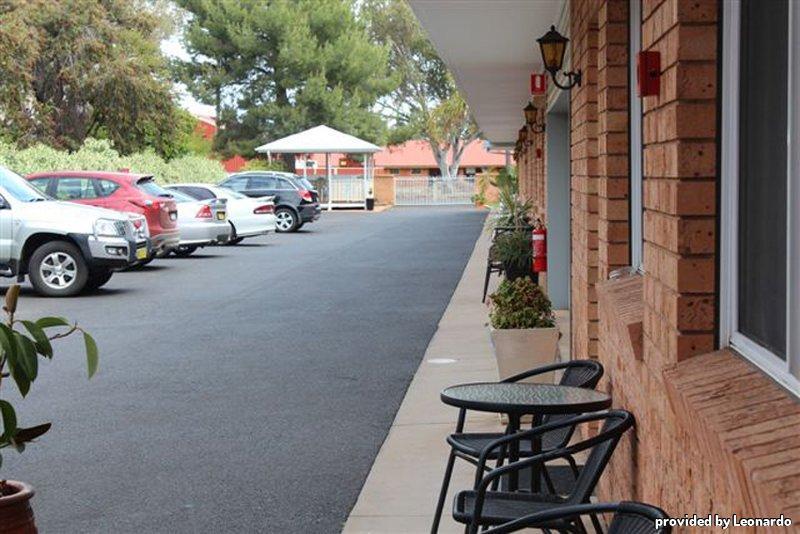 Blue Diamond Motor Inn Dubbo Kültér fotó