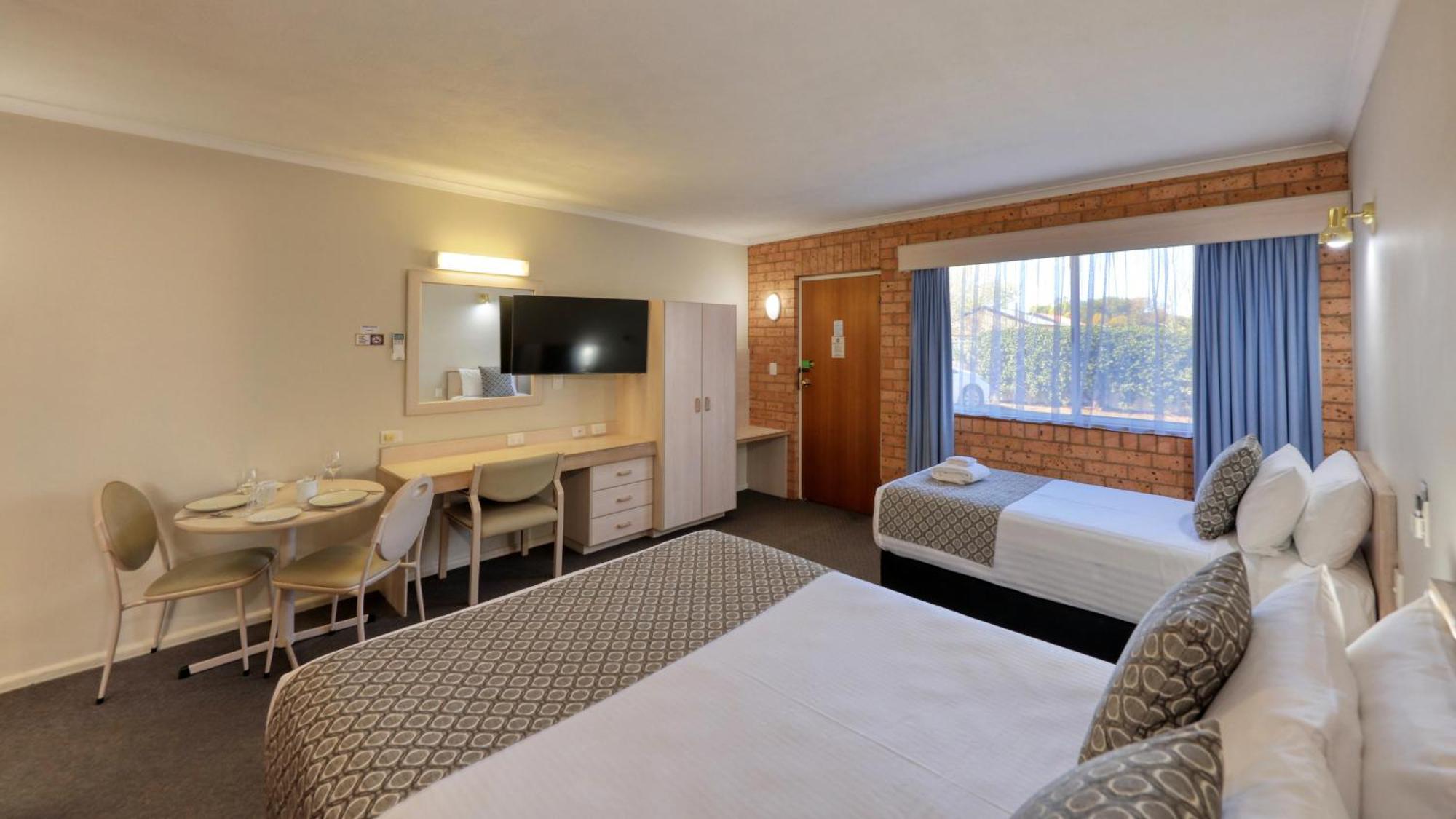 Blue Diamond Motor Inn Dubbo Kültér fotó