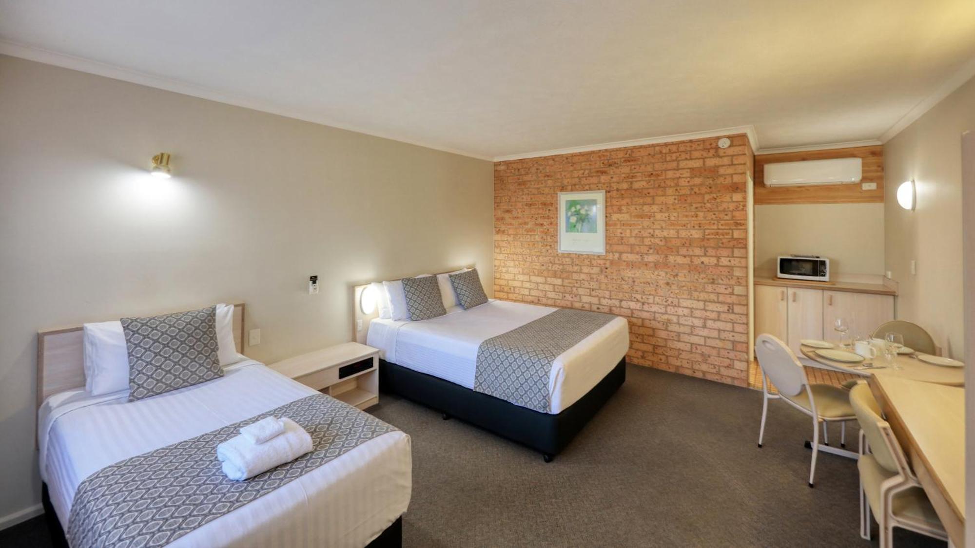 Blue Diamond Motor Inn Dubbo Kültér fotó