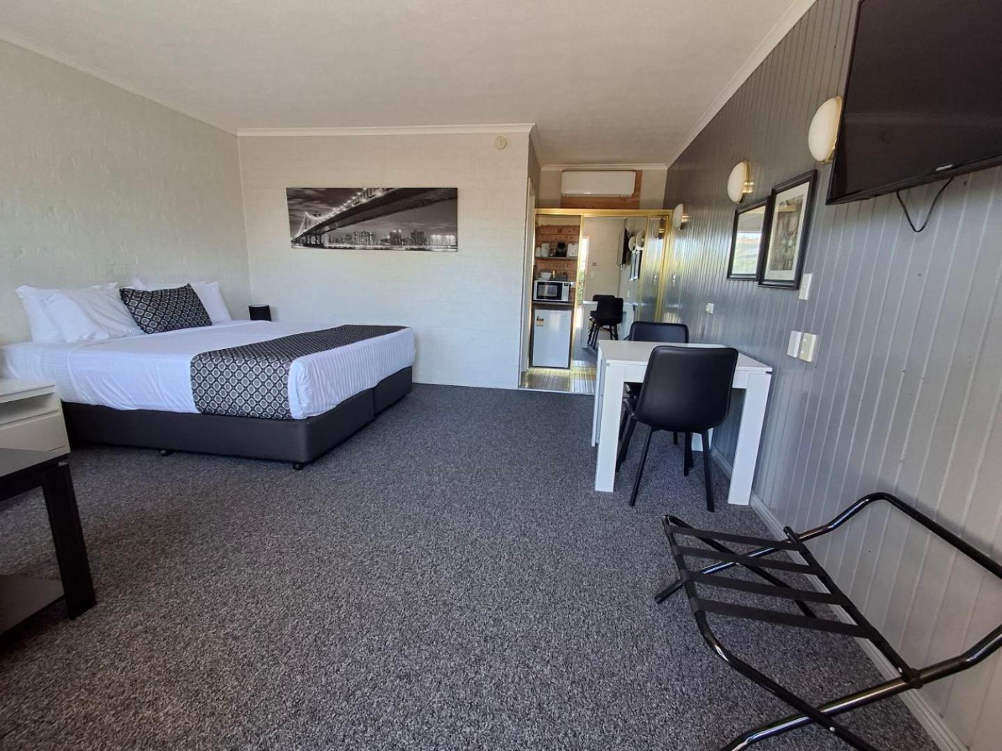 Blue Diamond Motor Inn Dubbo Kültér fotó