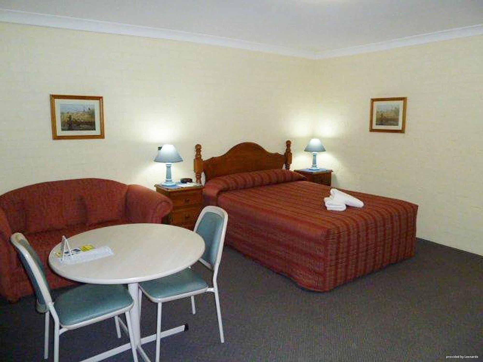 Blue Diamond Motor Inn Dubbo Szoba fotó