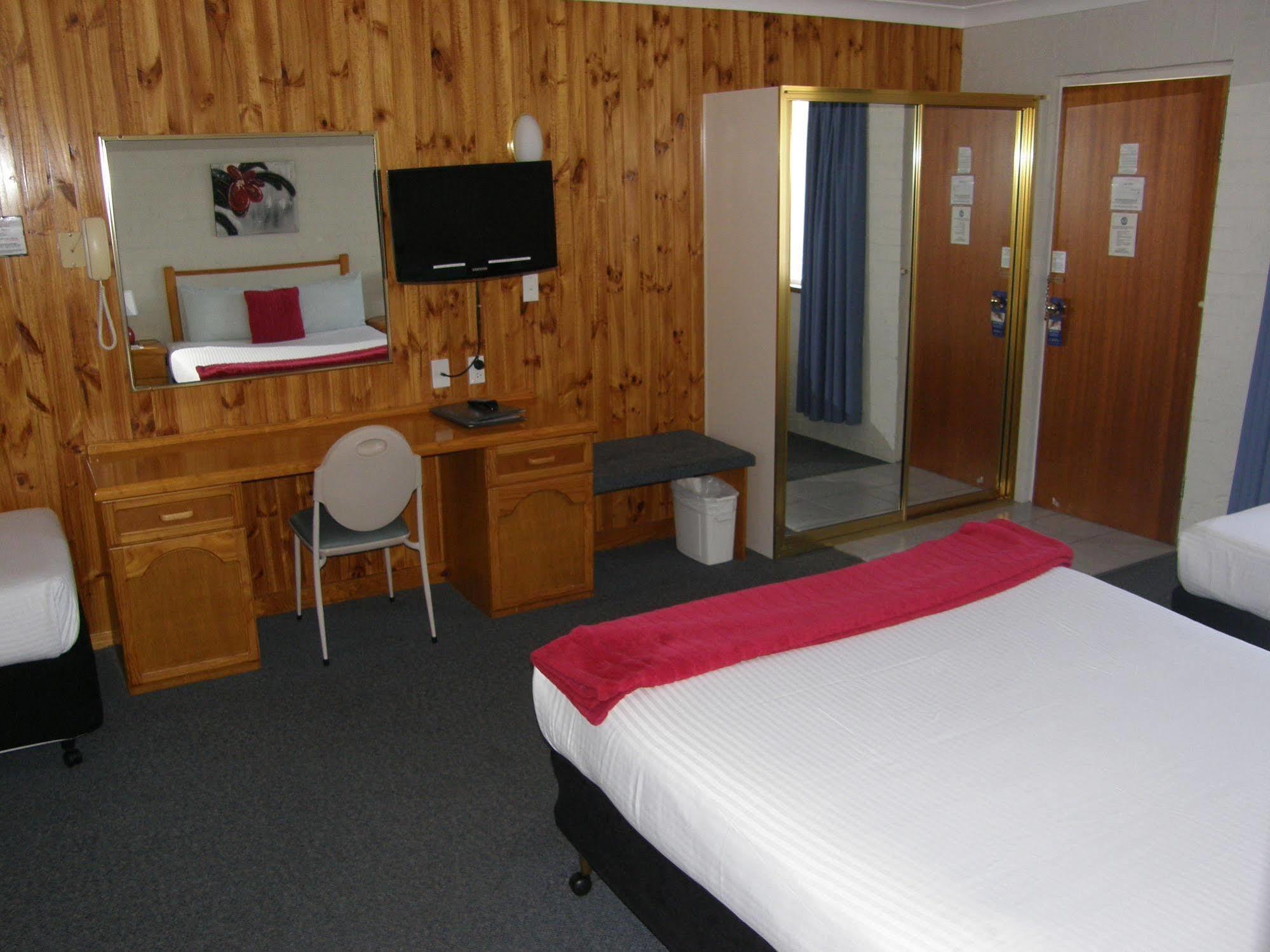 Blue Diamond Motor Inn Dubbo Kültér fotó