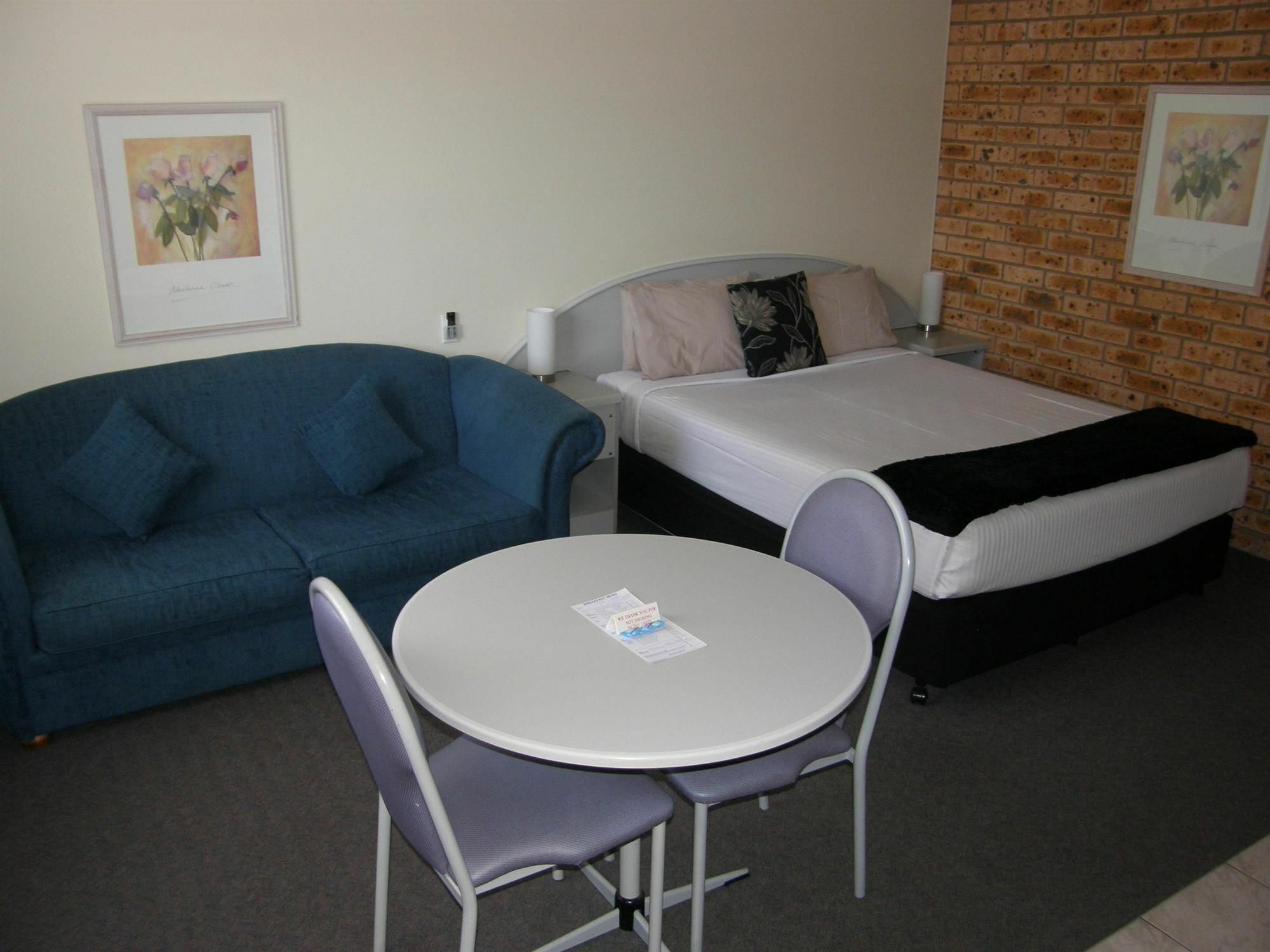 Blue Diamond Motor Inn Dubbo Kültér fotó